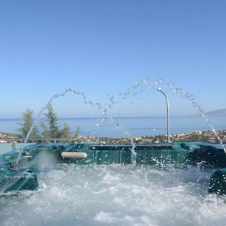 Calypso Villa *